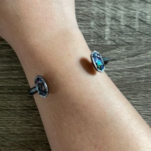 Kendra Scott bracelet